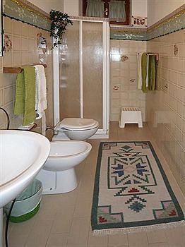 Ai Due Pini B&B Пескантина Экстерьер фото