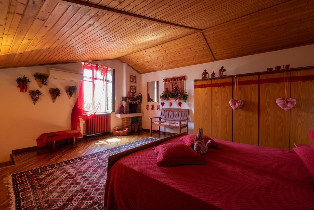 Ai Due Pini B&B Пескантина Экстерьер фото